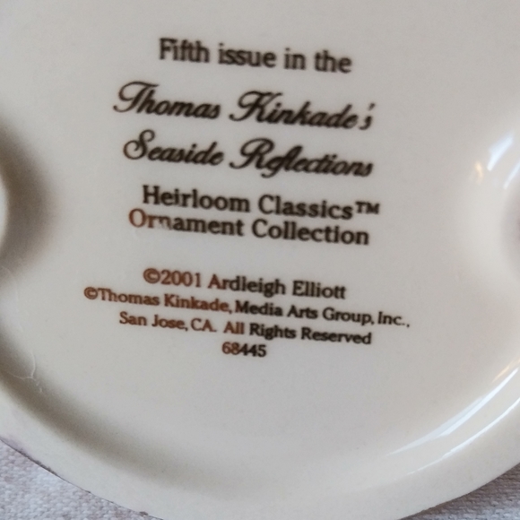 5th Issue Thomas Kinkade's Lighthouse Seaside Reflections Classic Ornaments - Picture 5 of 6